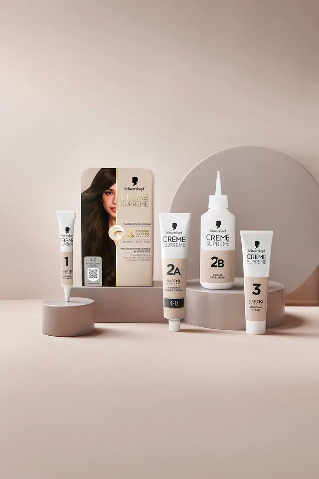 S novou značkou farieb na vlasy Schwarzkopf Creme Supreme získate farbu vlasov, po ktorej túžite a vďaka technológii 3× Bonding HaptIQ aj starostlivosť, ktorú si zaslúžite