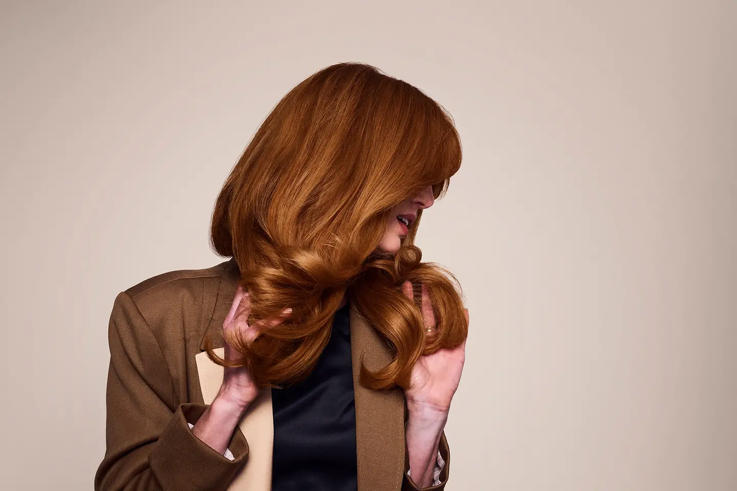 S novou značkou farieb na vlasy Schwarzkopf Creme Supreme získate farbu vlasov, po ktorej túžite a vďaka technológii 3× Bonding HaptIQ aj starostlivosť, ktorú si zaslúžite