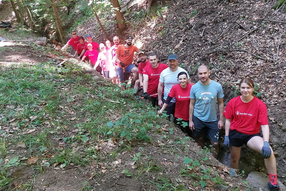 
Podporu MIT získalo vďaka dobrovoľníkom z Henkel Slovensko aj občianske združenie Štiavnický tajch.