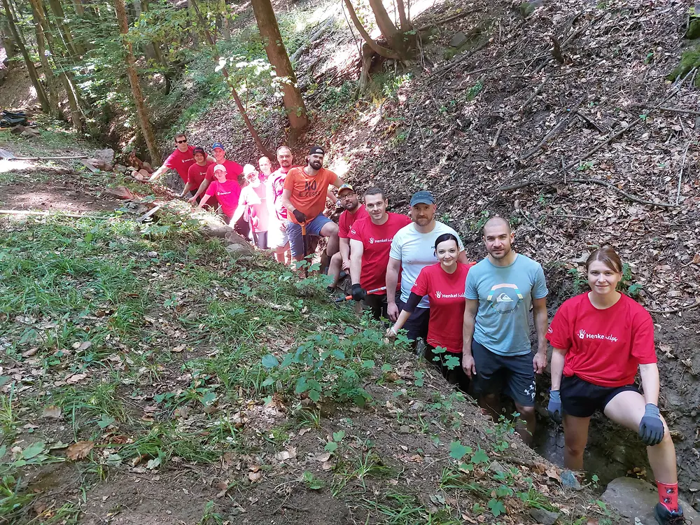 
Podporu MIT získalo vďaka dobrovoľníkom z Henkel Slovensko aj občianske združenie Štiavnický tajch.